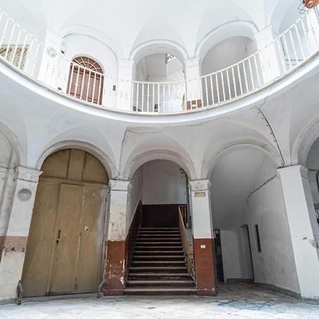 Comfort As Usual Bari Esterno foto
